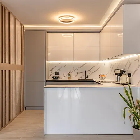Riviera Zen Apartment Mesokhórion